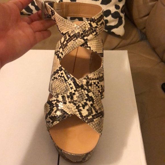 NWT SZ 10 dolce vita 🔥 - Picture 3 of 4